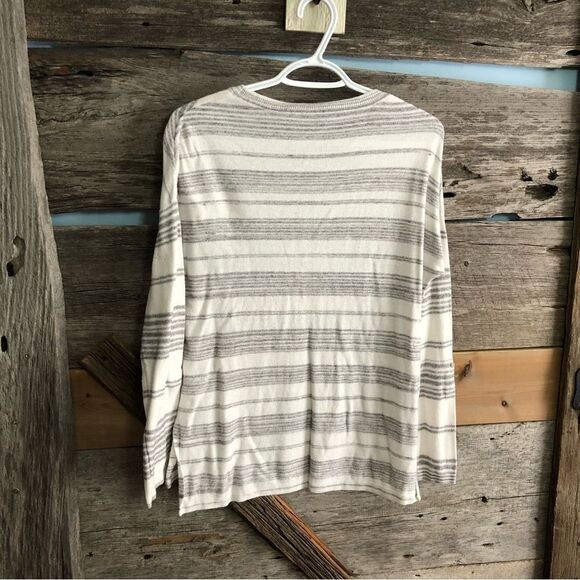 DALIA size small white/Grey striped sweater - Picture 3 of 5